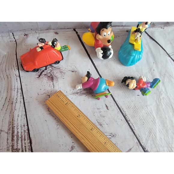 Burger King 1992 Disney's Goof Troop Figures Max PJ Goofy - Picture 6 of 8
